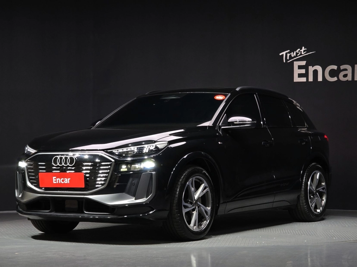AUDI Q6 E-TRON GF  2025