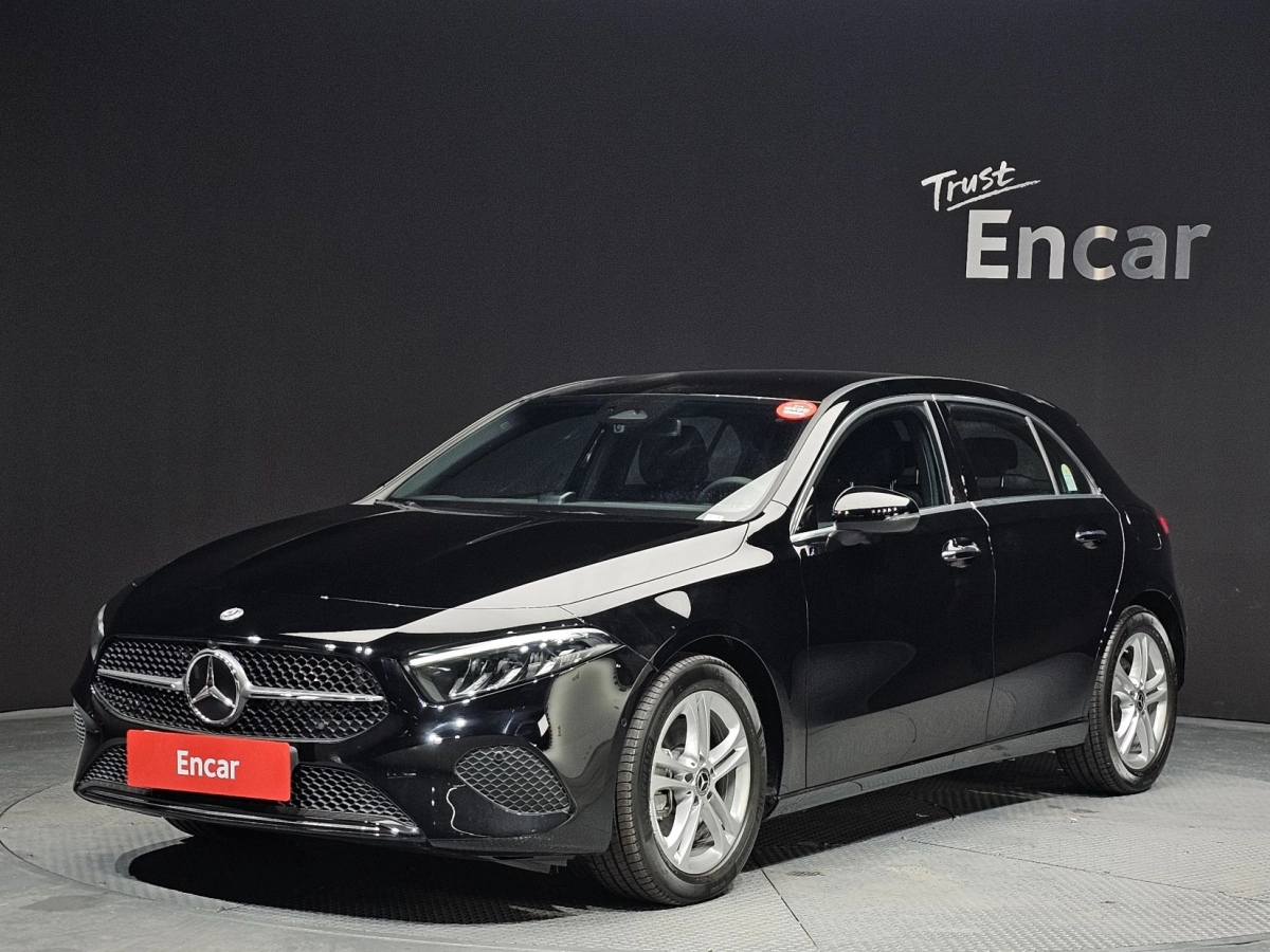 MERCEDES BENZ A-CLASS W177  2025