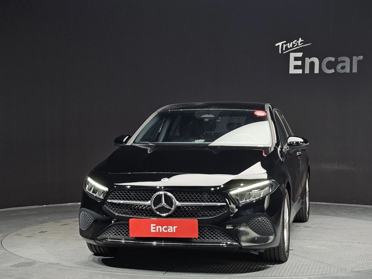 MERCEDES BENZ A-CLASS W177