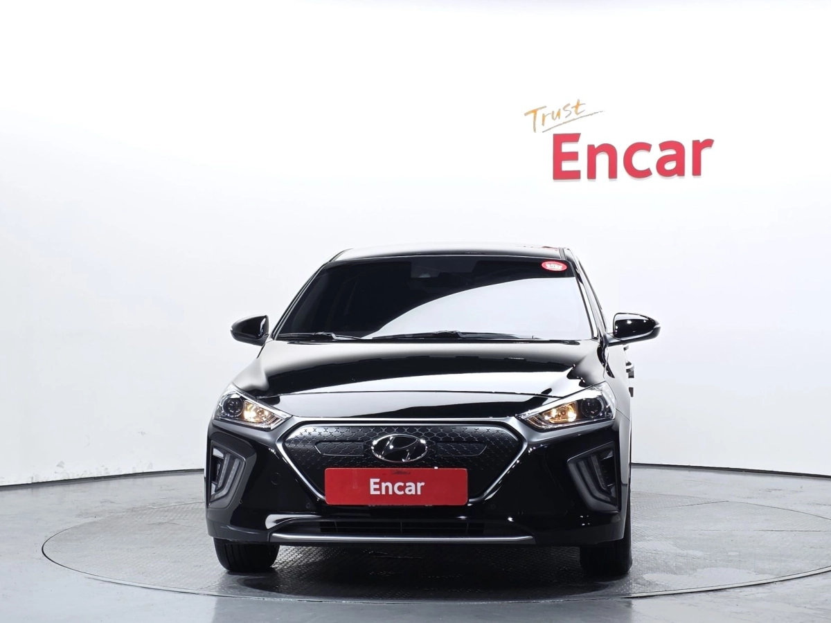 HYUNDAI IONIQ ELECTRIC