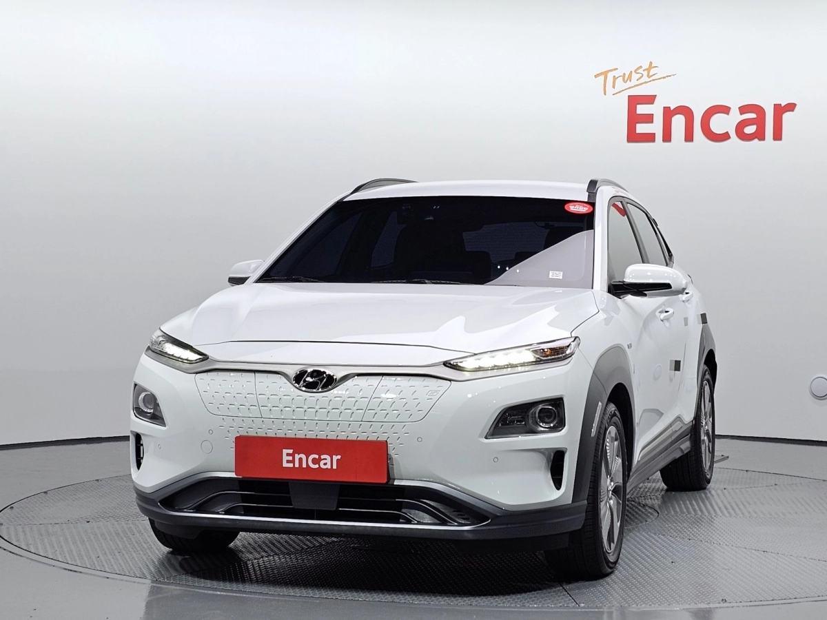 HYUNDAI KONA ELECTRIC