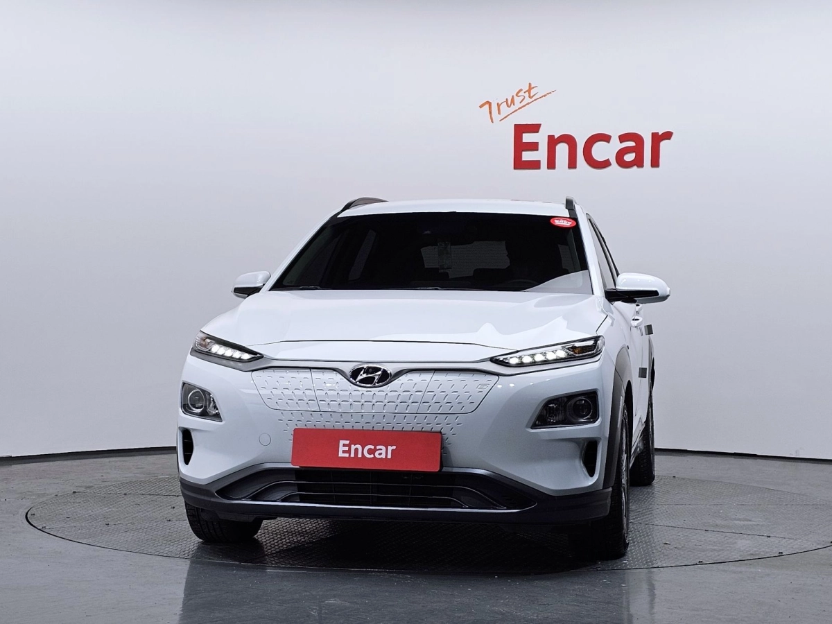 HYUNDAI KONA ELECTRIC
