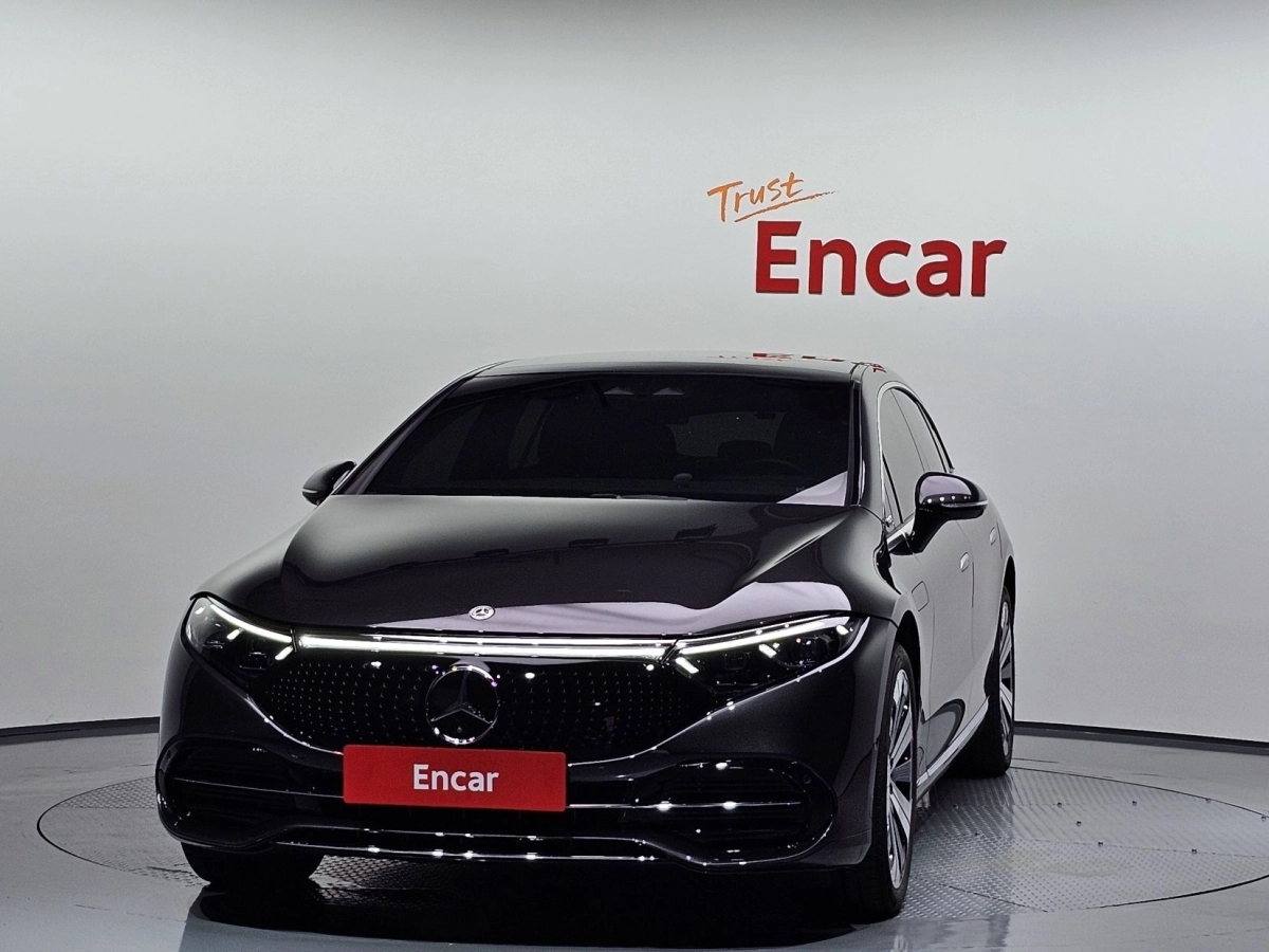 MERCEDES BENZ EQS V297