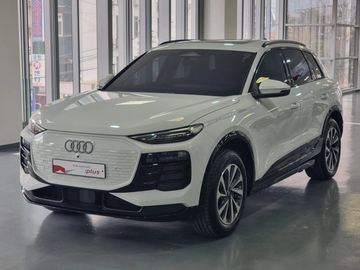 AUDI Q6 E-TRON GF  2025