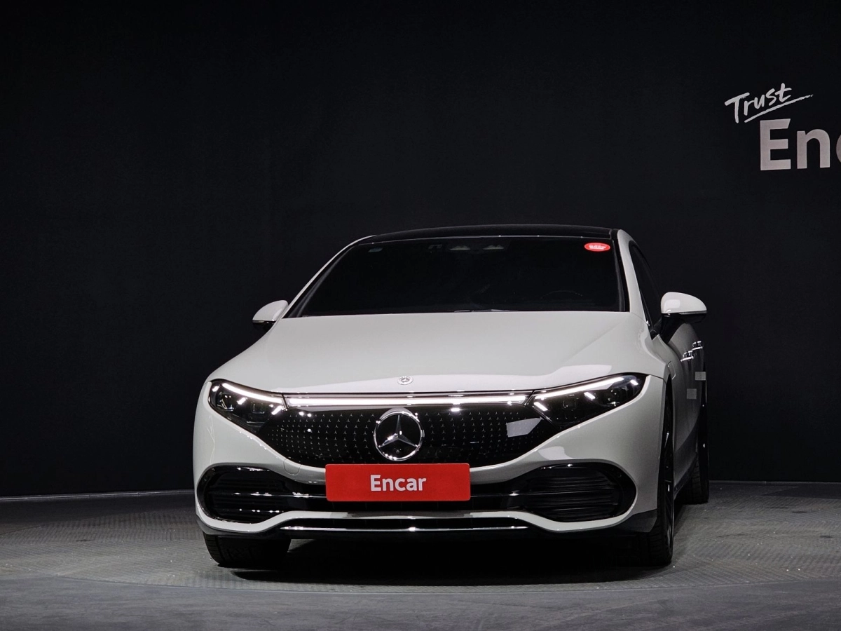 MERCEDES BENZ EQS V297