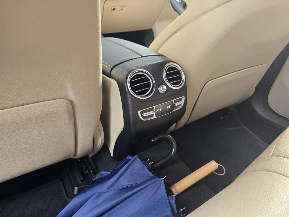 MERCEDES BENZ EQC N293