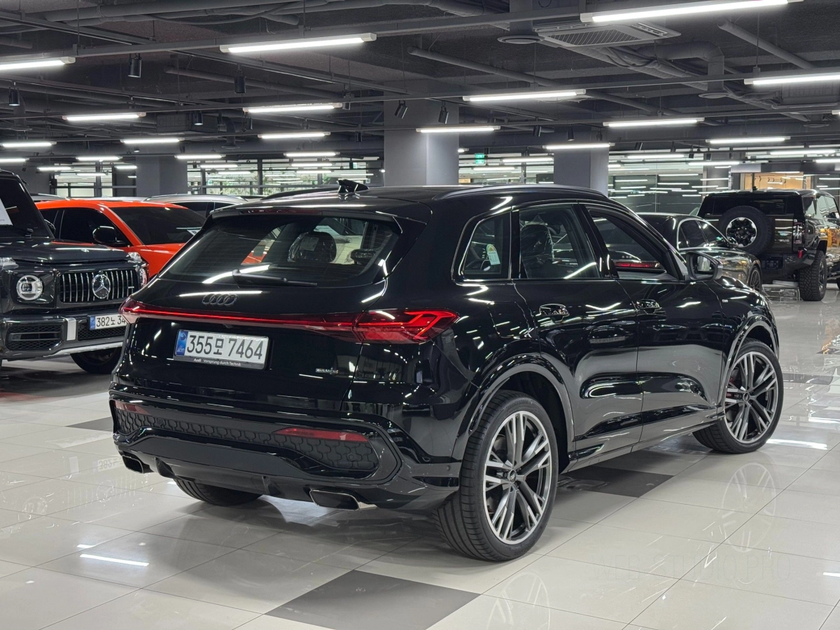 AUDI Q5 80A