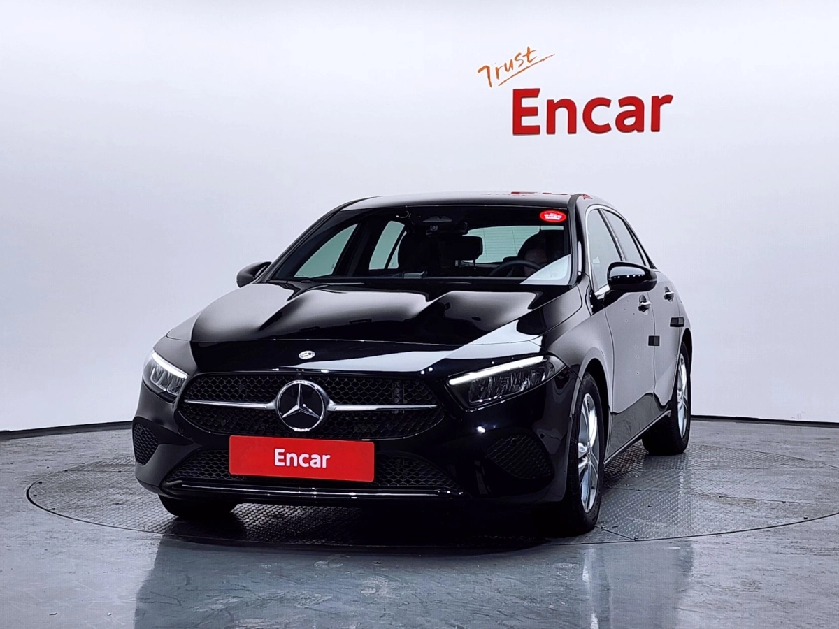 MERCEDES BENZ A-CLASS W177