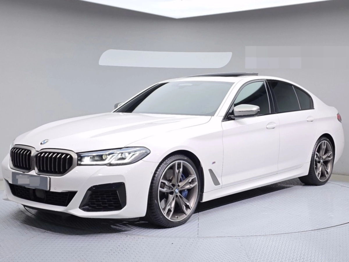 BMW 5-SERIES G30 2020