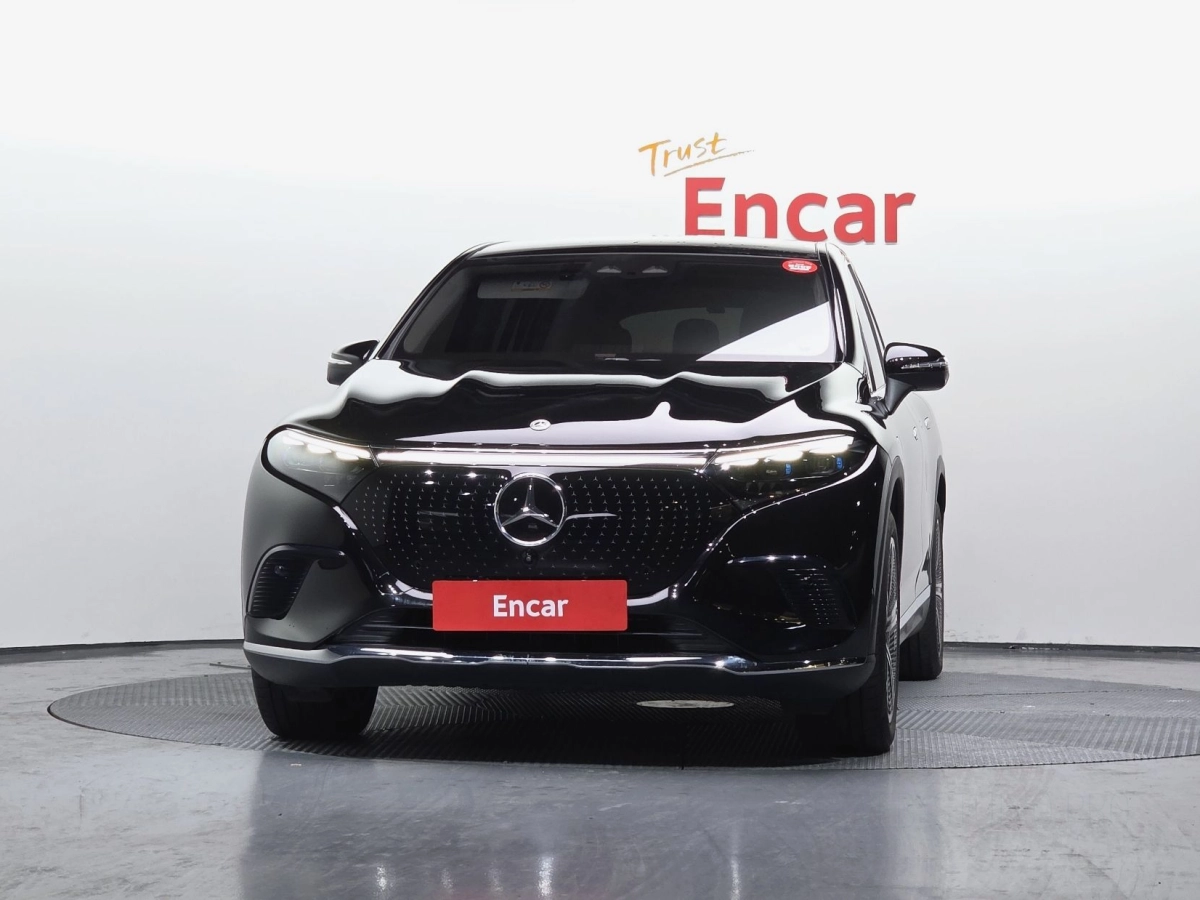 MERCEDES BENZ EQS SUV X296