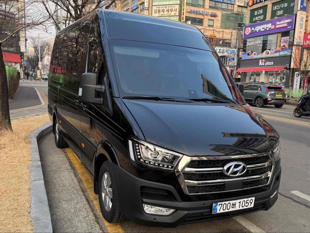 HYUNDAI SOLATI  2025