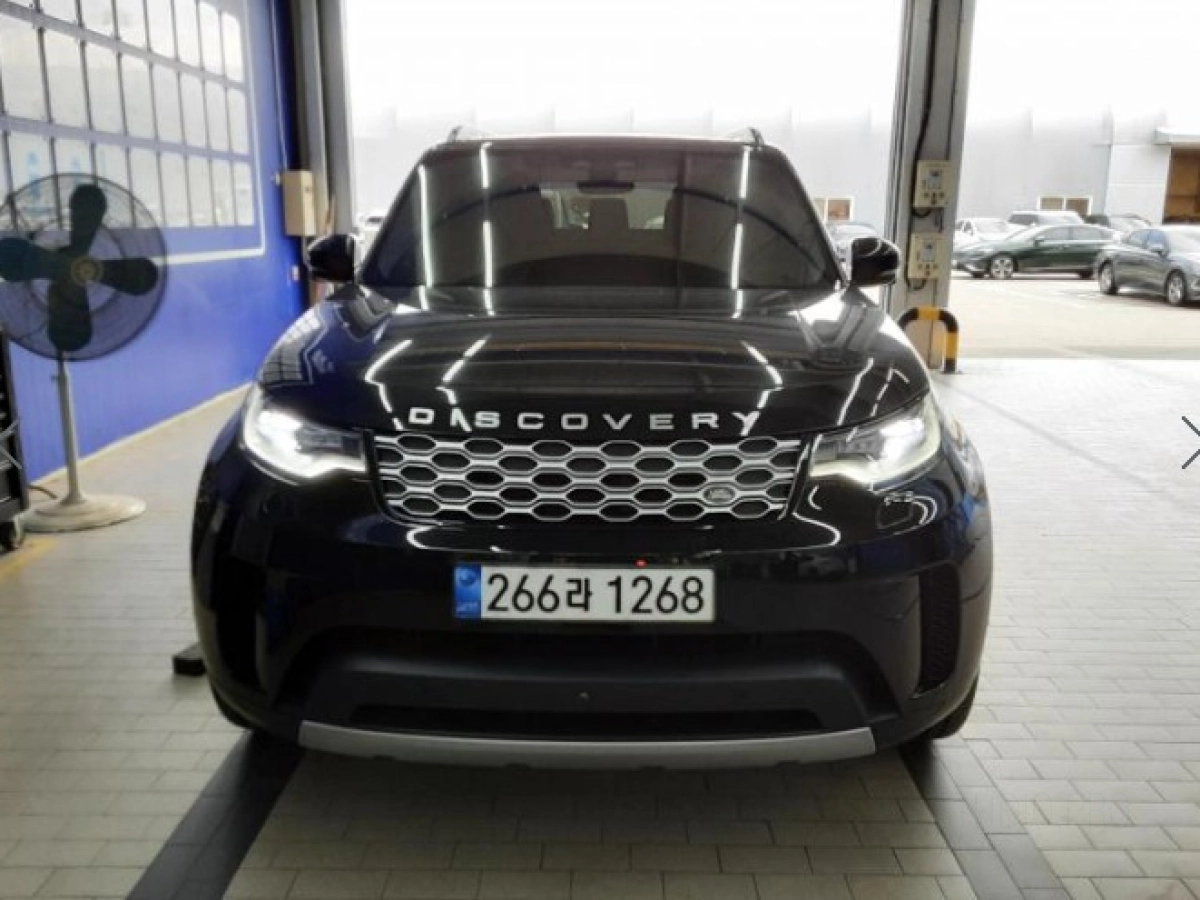 LAND ROVER DISCOVERY 5  2022