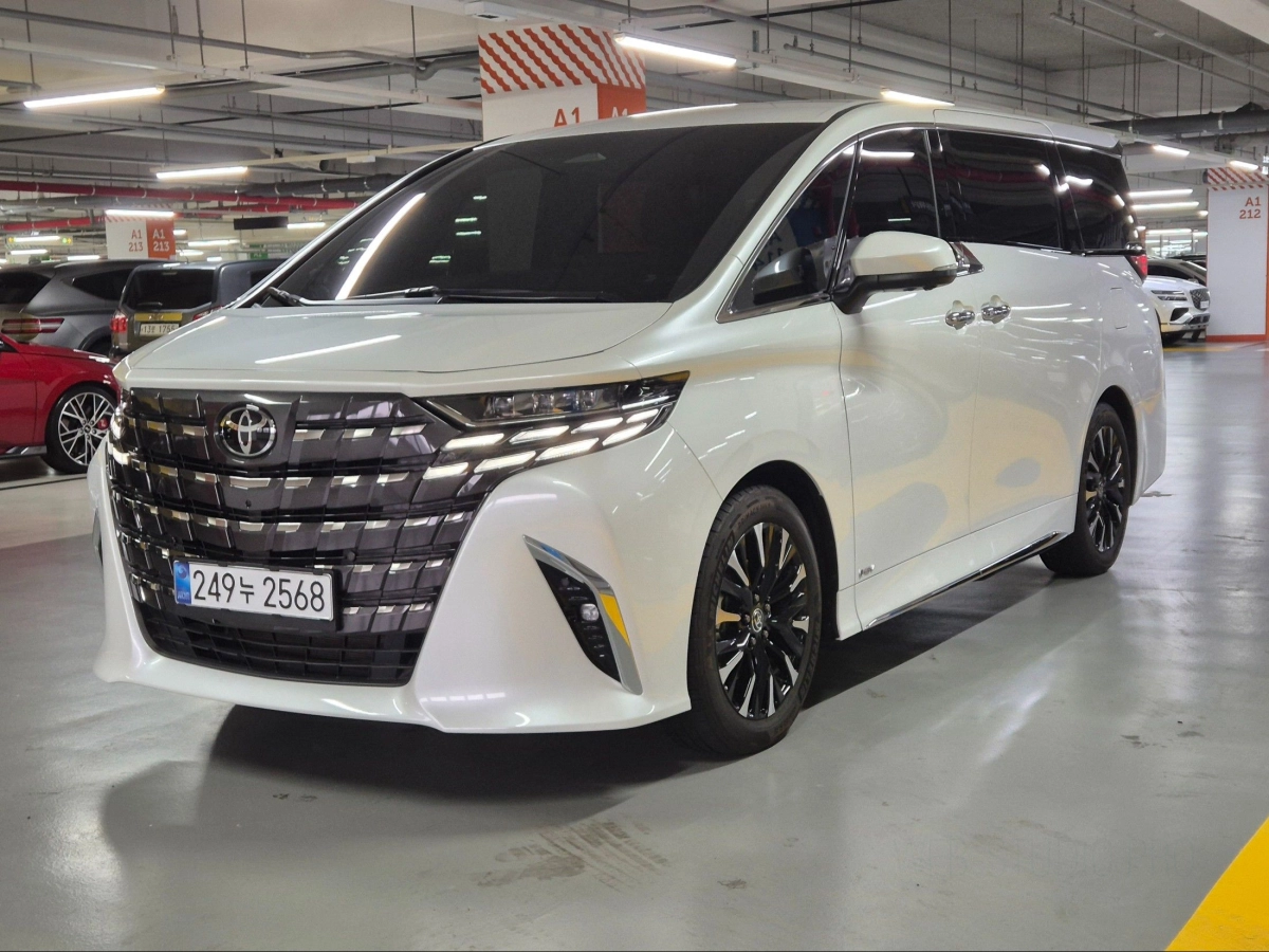 TOYOTA ALPHARD  2024