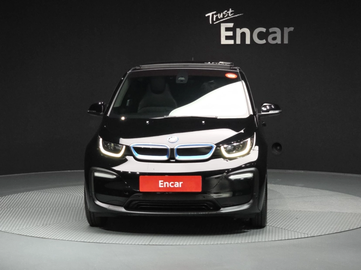 BMW I3