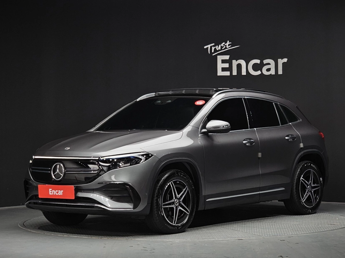 MERCEDES BENZ EQA H243  2023