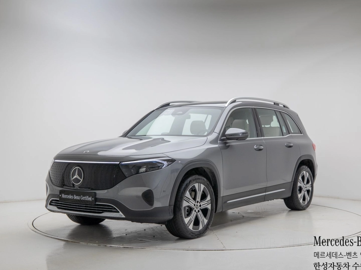 MERCEDES BENZ EQB X243  2025