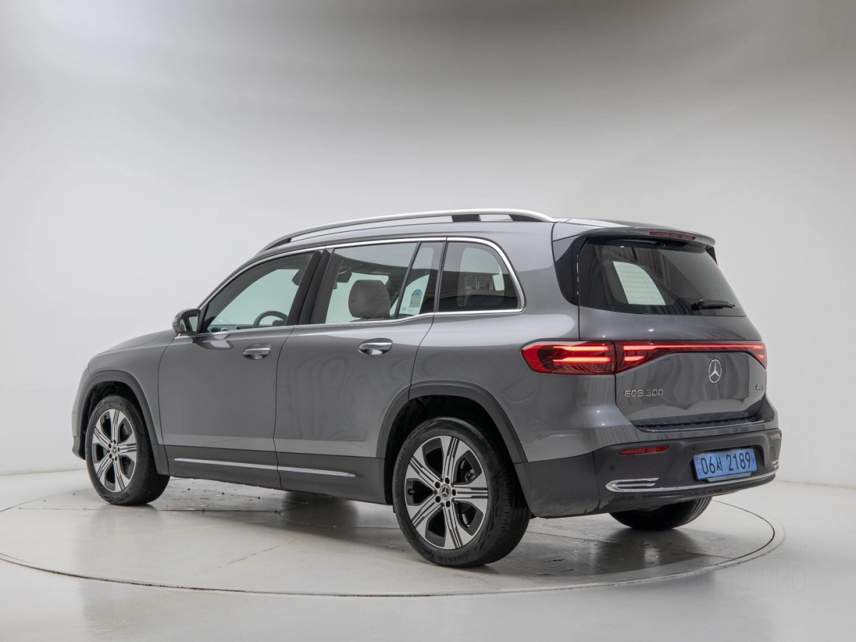 MERCEDES BENZ EQB X243