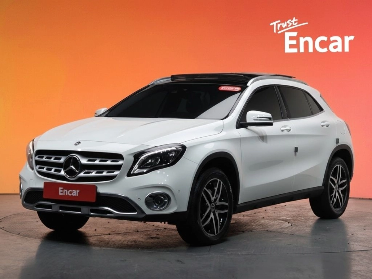 MERCEDES BENZ GLA-CLASS X156  2019