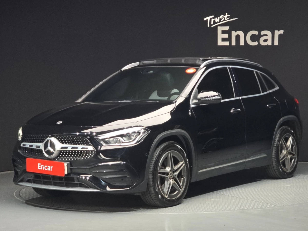 MERCEDES BENZ GLA-CLASS H247  2021