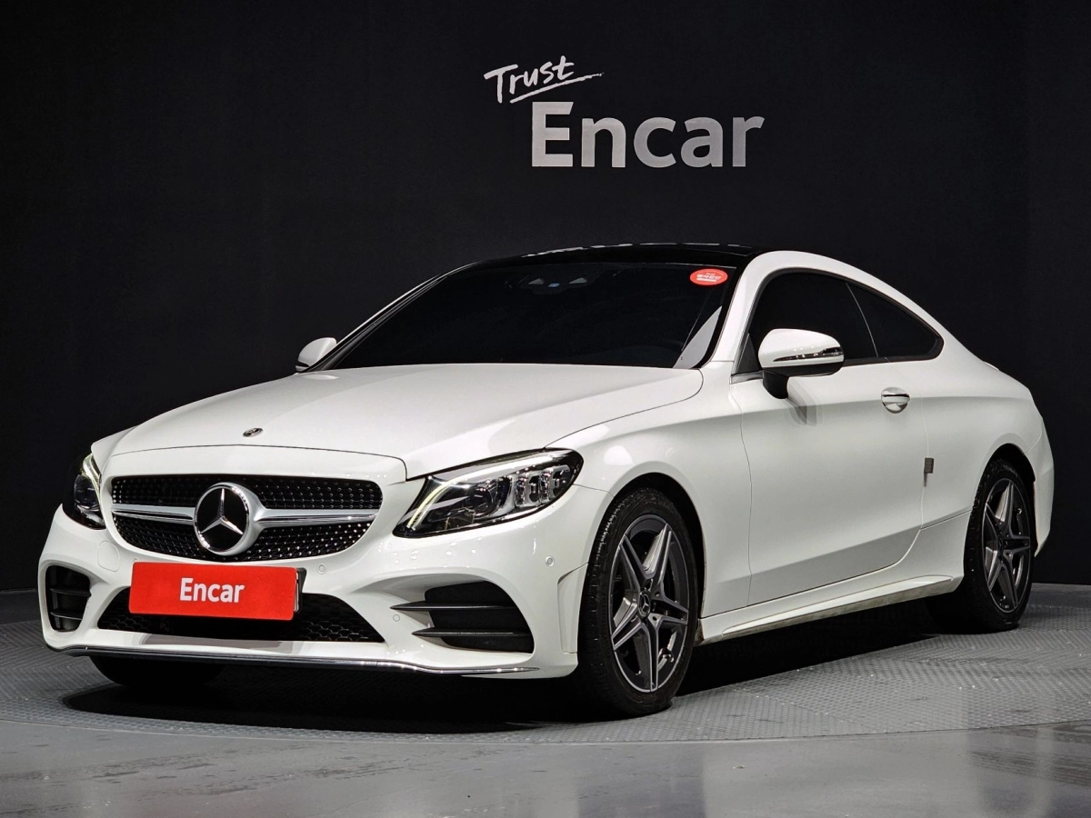 MERCEDES BENZ C-CLASS W205  2022