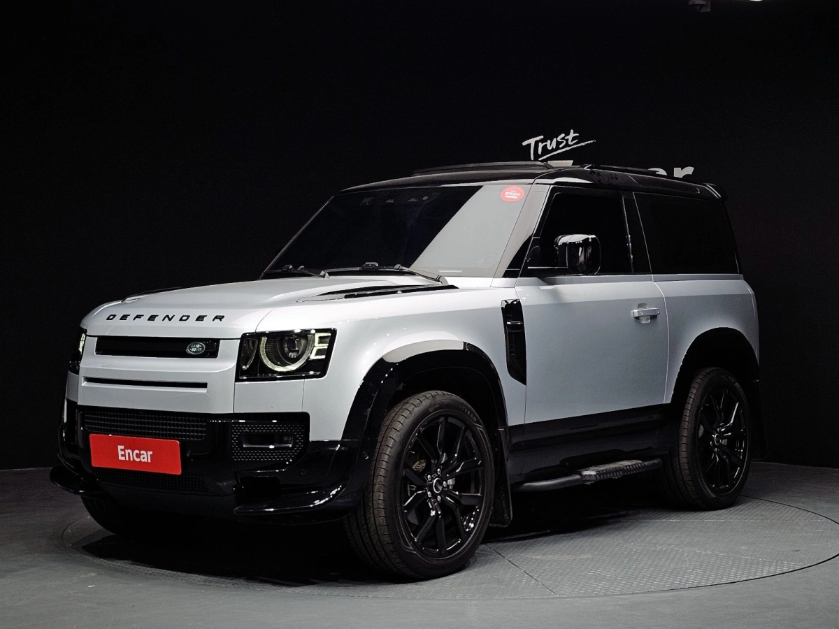 LAND ROVER DEFENDER L663  2021