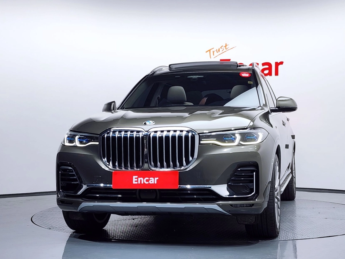 BMW X7 G07