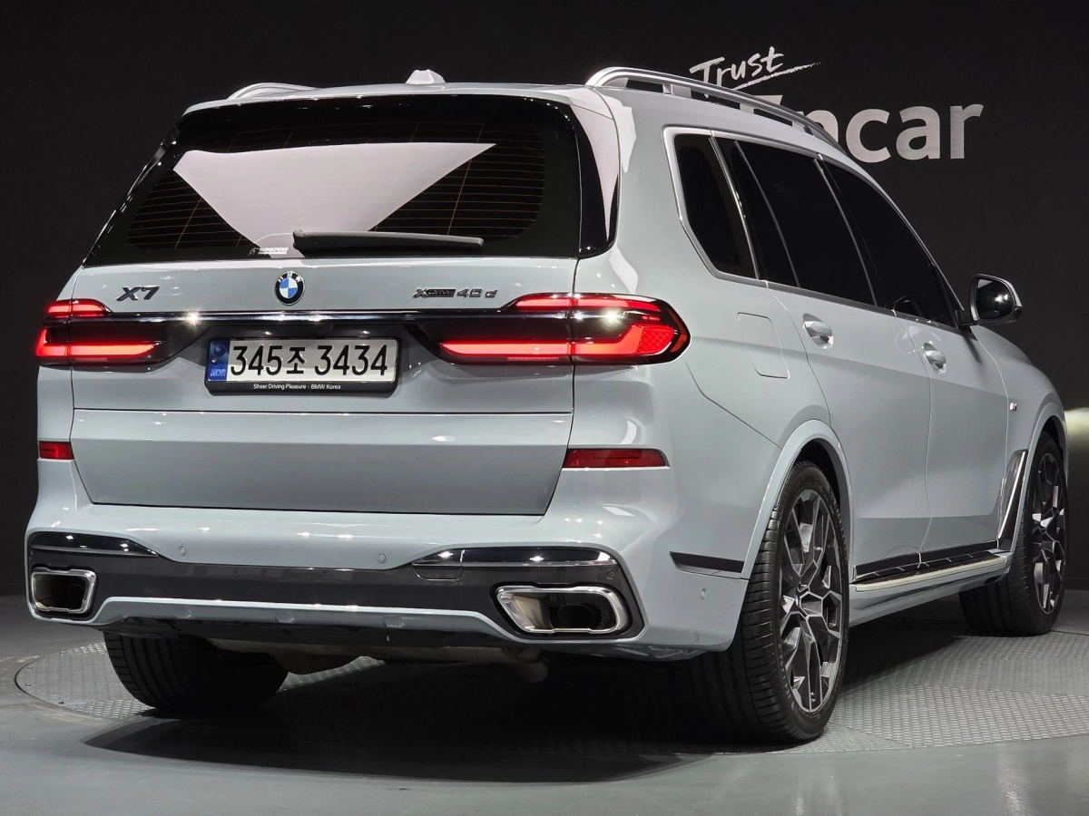 BMW X7 G07