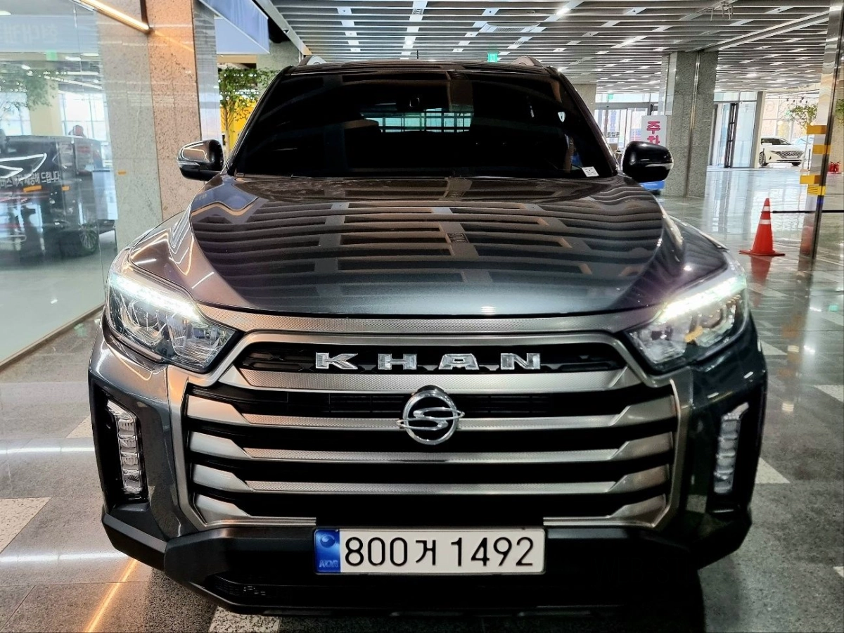 SSANGYONG REXTON SPORTS CAR