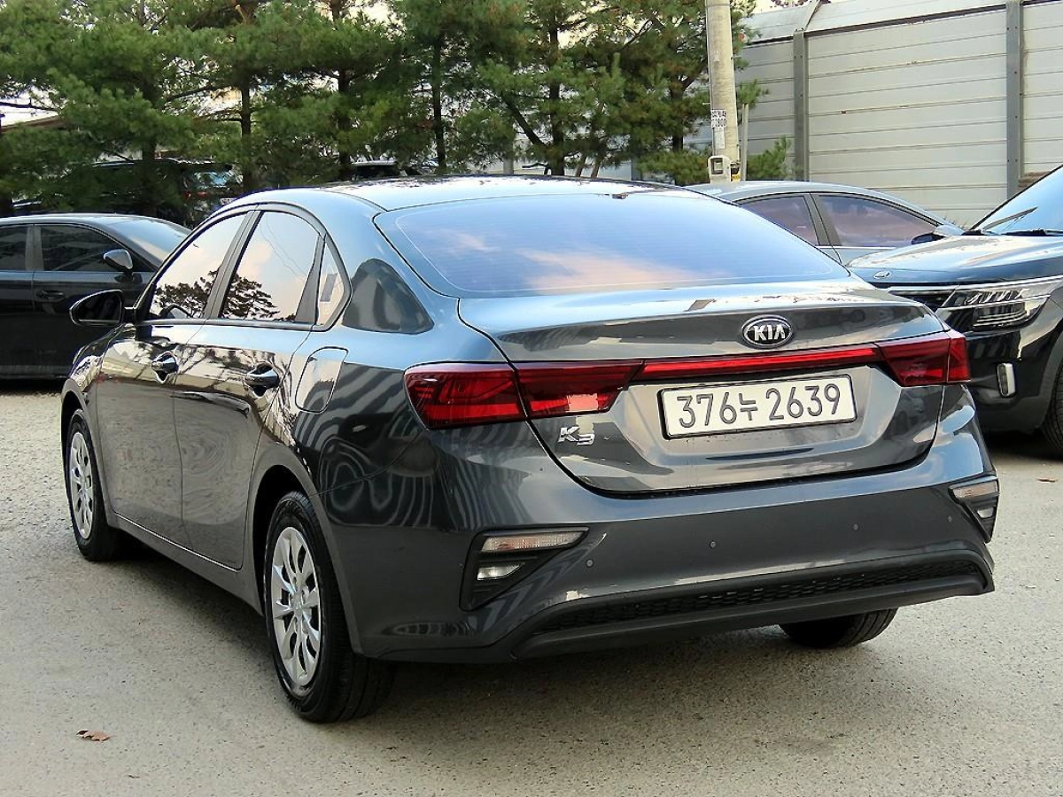KIA K3