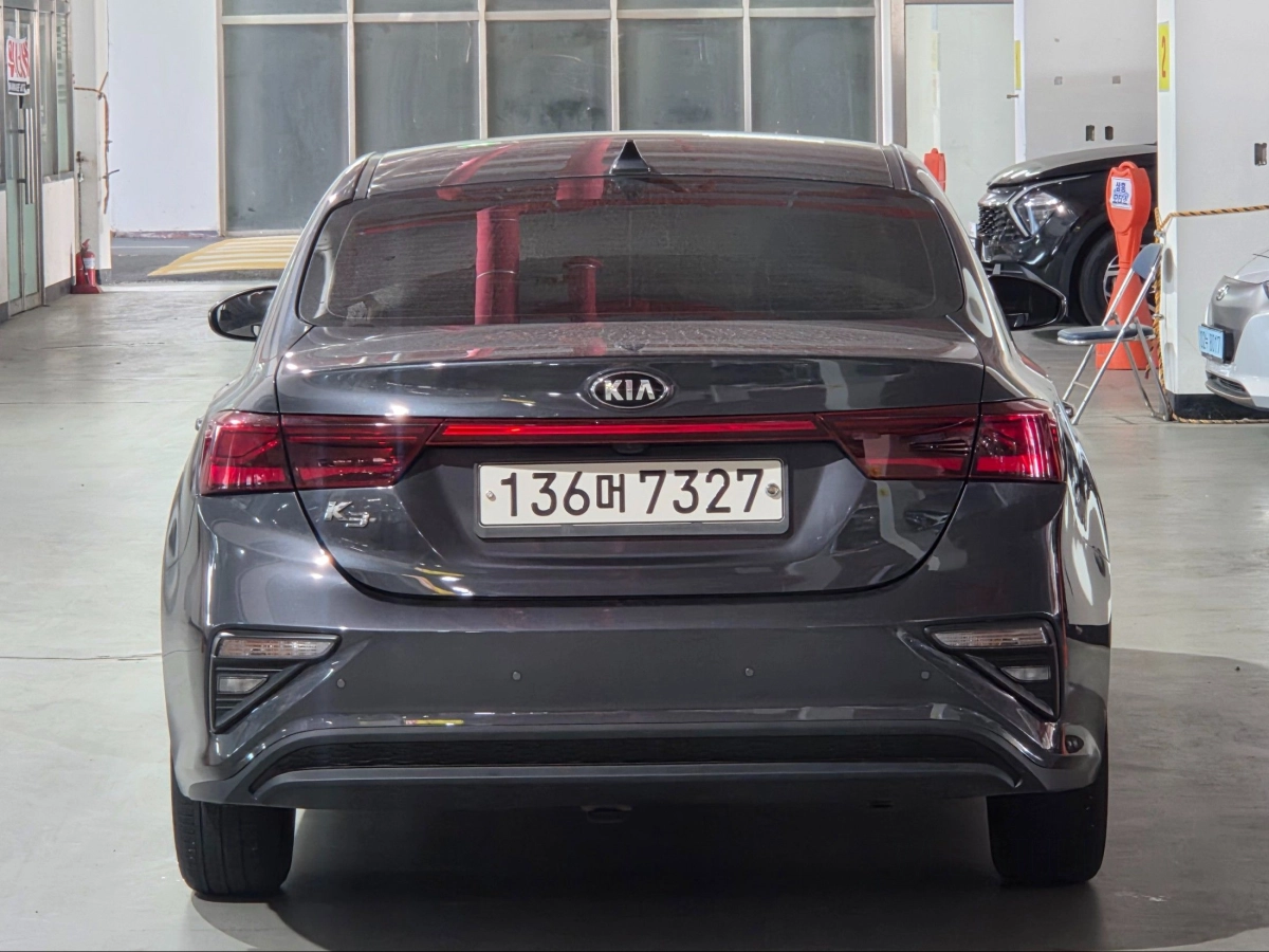KIA K3