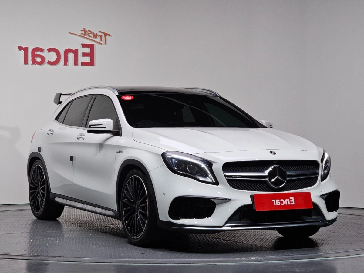 MERCEDES BENZ GLA-CLASS X156  2019
