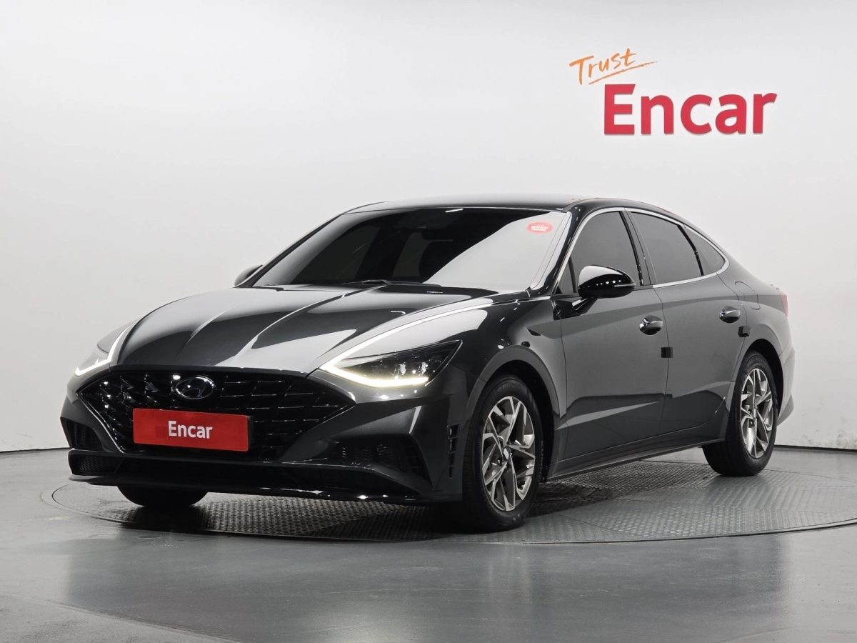 HYUNDAI SONATA DN8  2021