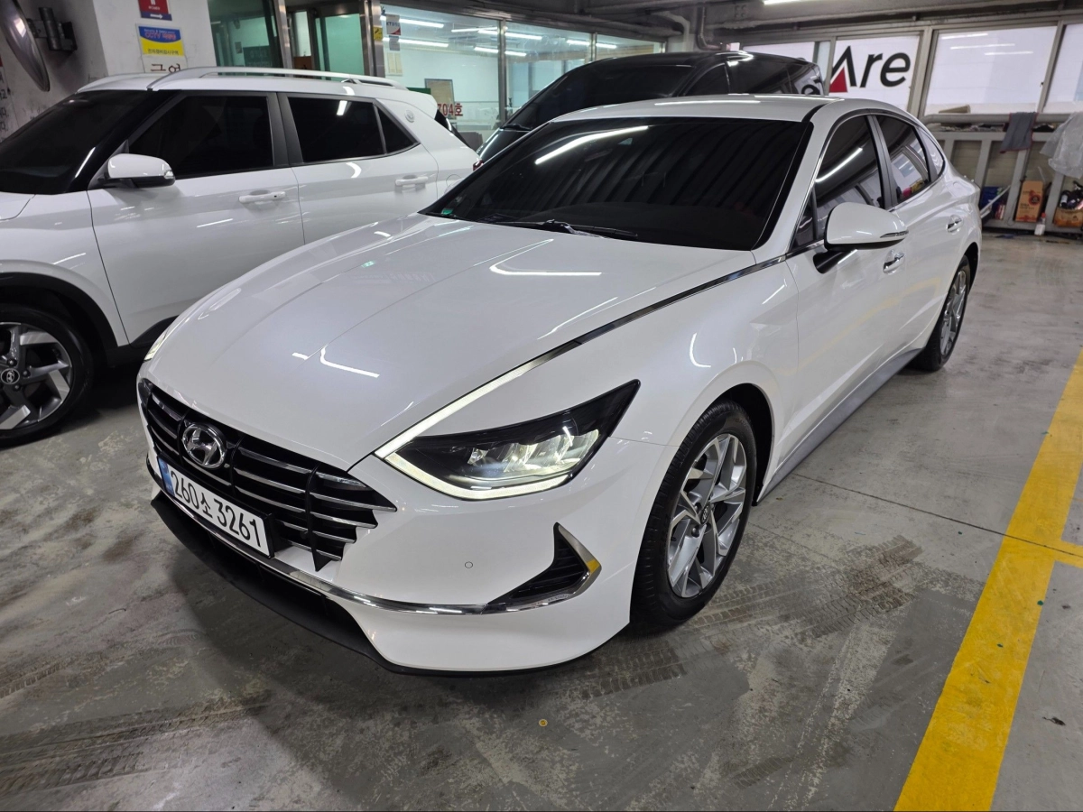 HYUNDAI SONATA DN8