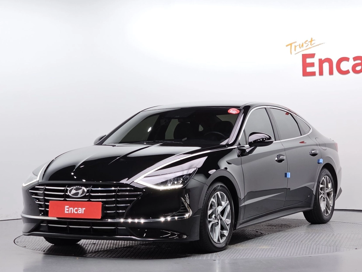 HYUNDAI SONATA DN8  2021