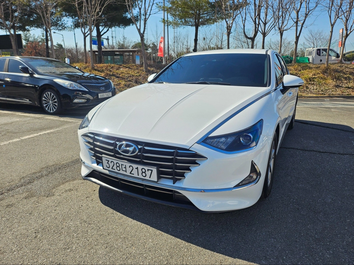 HYUNDAI SONATA DN8