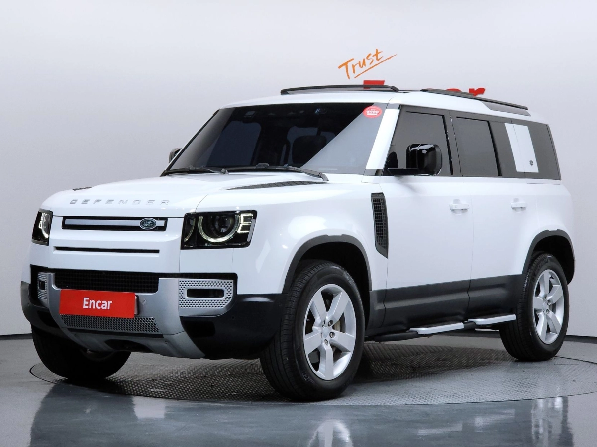 LAND ROVER DEFENDER L663  2023