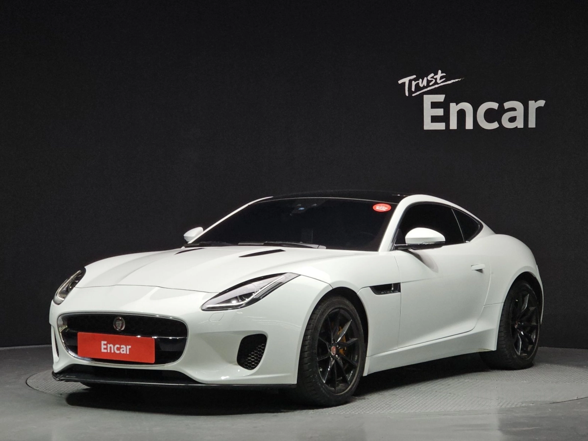 JAGUAR F-TYPE  2020