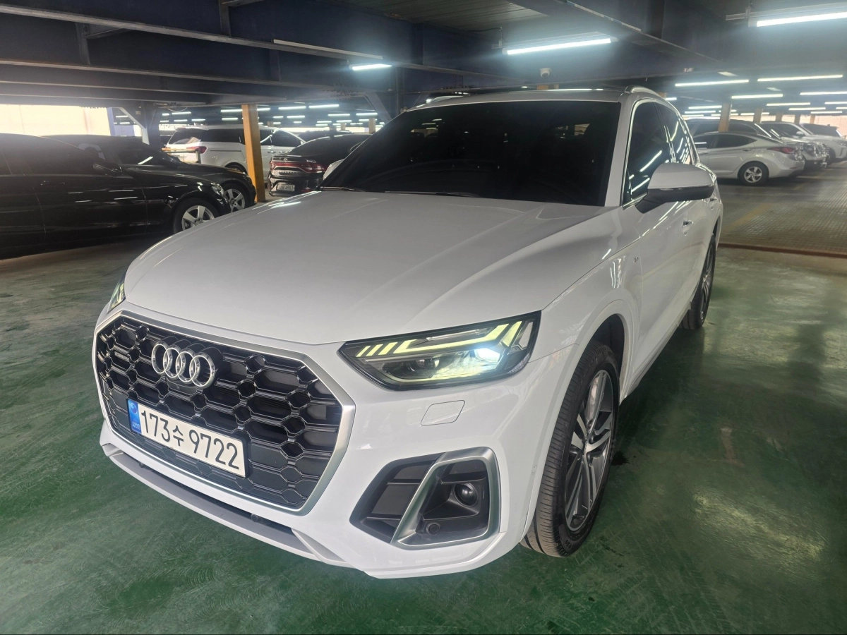 AUDI Q5 FY