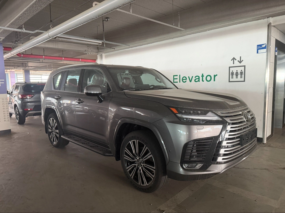 LEXUS LX  2025