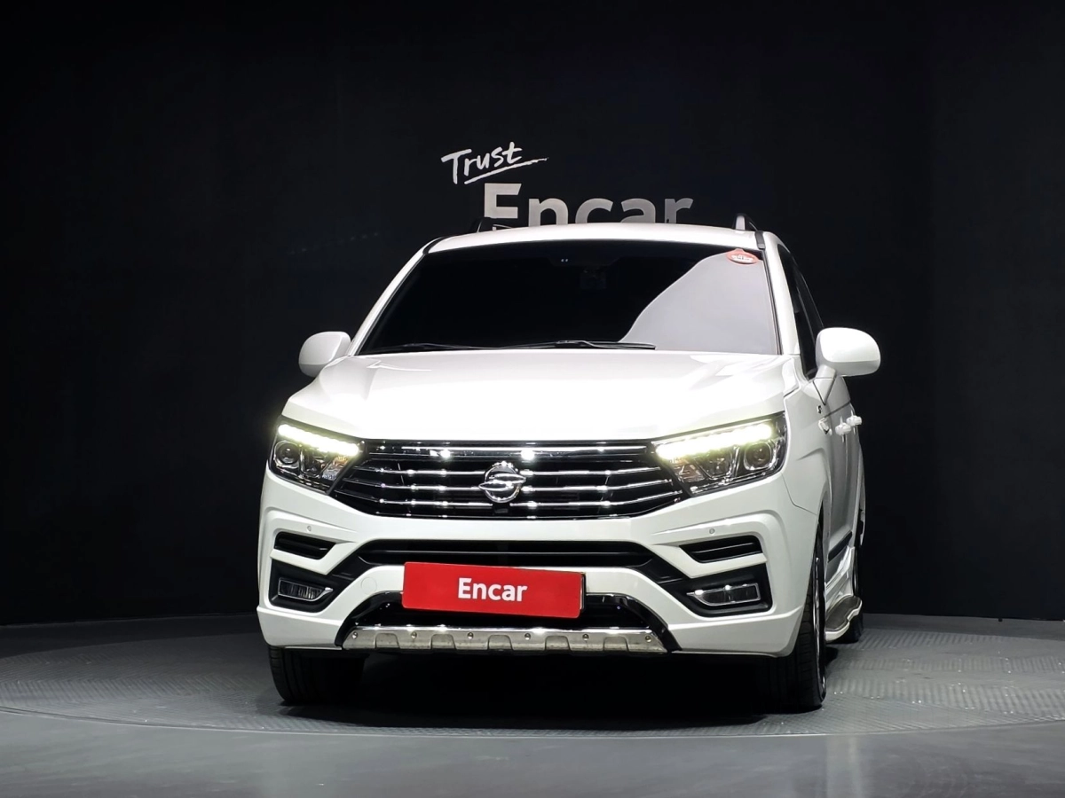 SSANGYONG KORANDO TURISMO