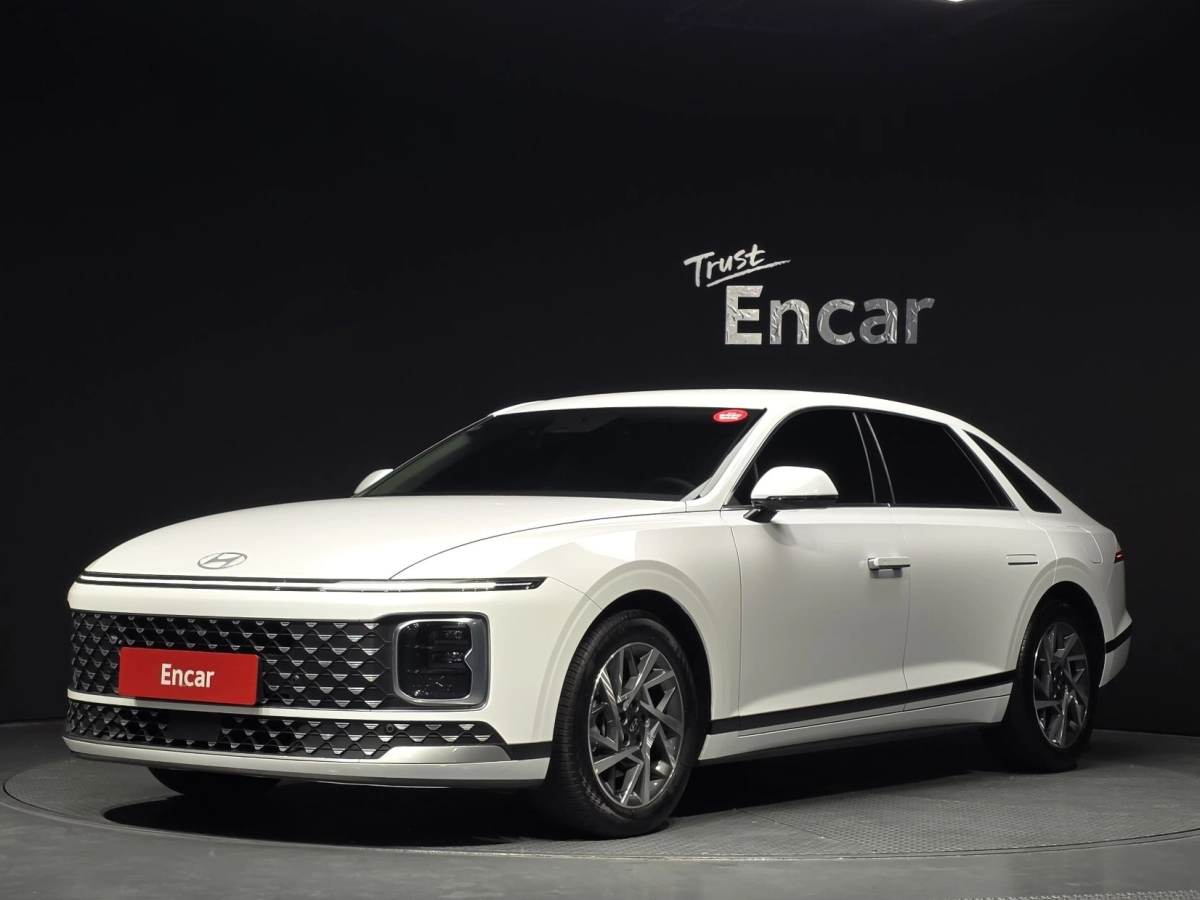 HYUNDAI GRANDEUR GN7  2024