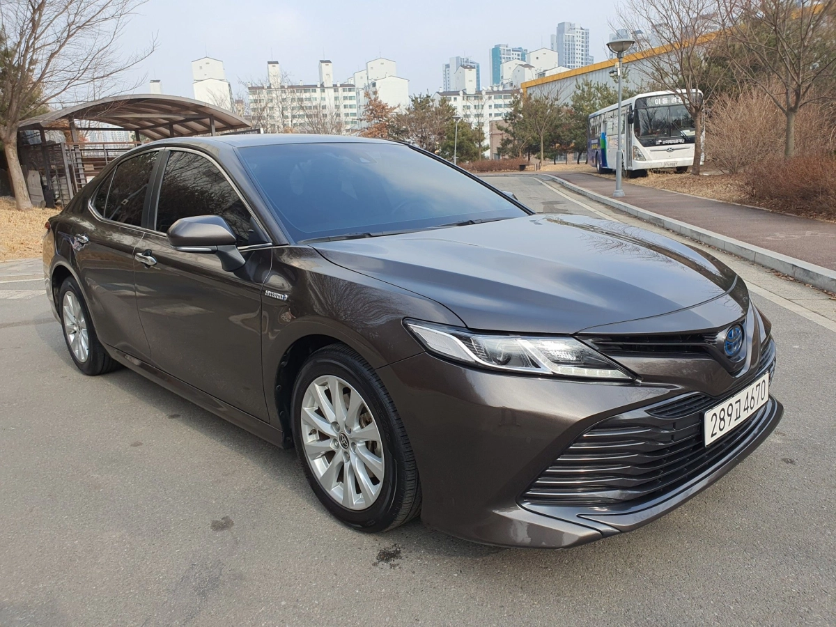 TOYOTA CAMRY XV70