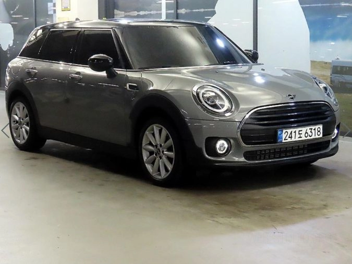 MINI CLUBMAN COOPER D  2021