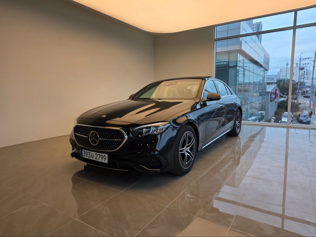 MERCEDES BENZ E-CLASS W214 2026