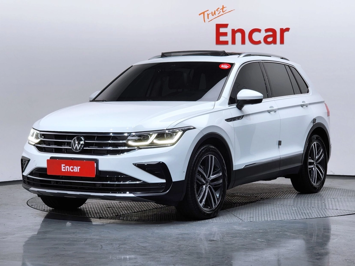 VOLKSWAGEN TIGUAN 2024