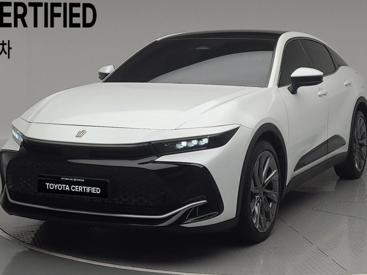 TOYOTA CROWN CROSSOVER  2023