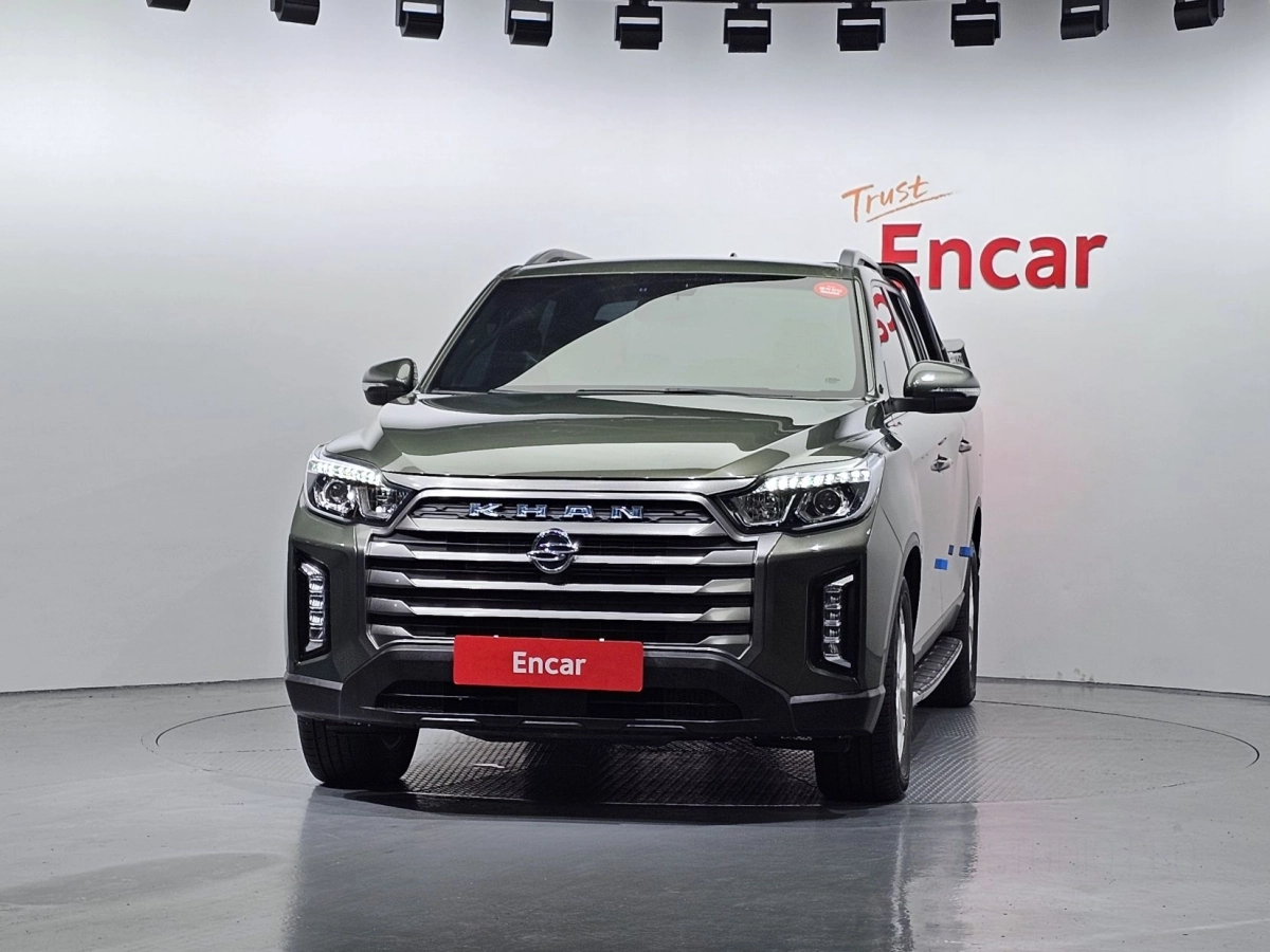 SSANGYONG REXTON SPORTS CAR