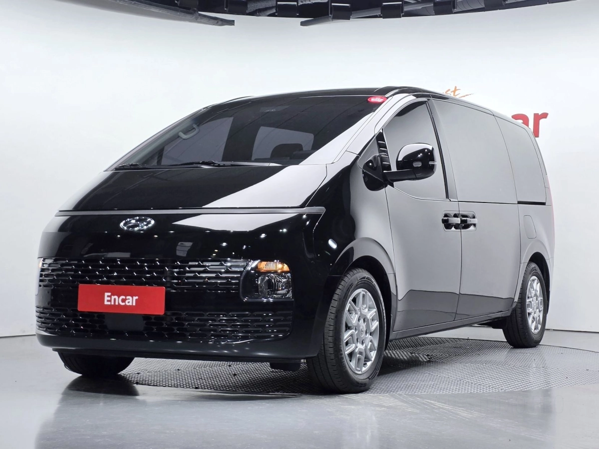 HYUNDAI STARIA 2022