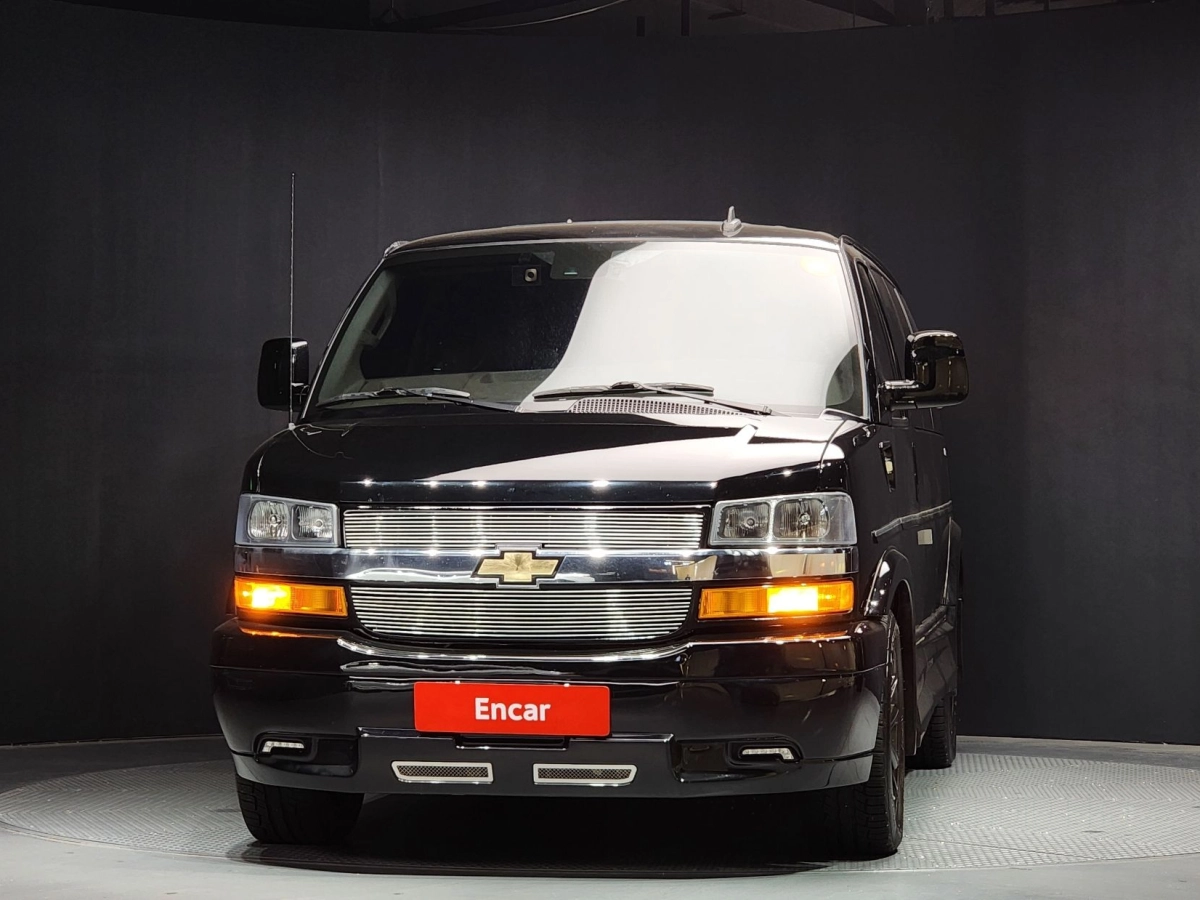 CHEVROLET EXPRESS VAN