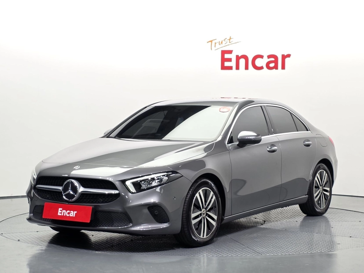 MERCEDES BENZ A-CLASS W177